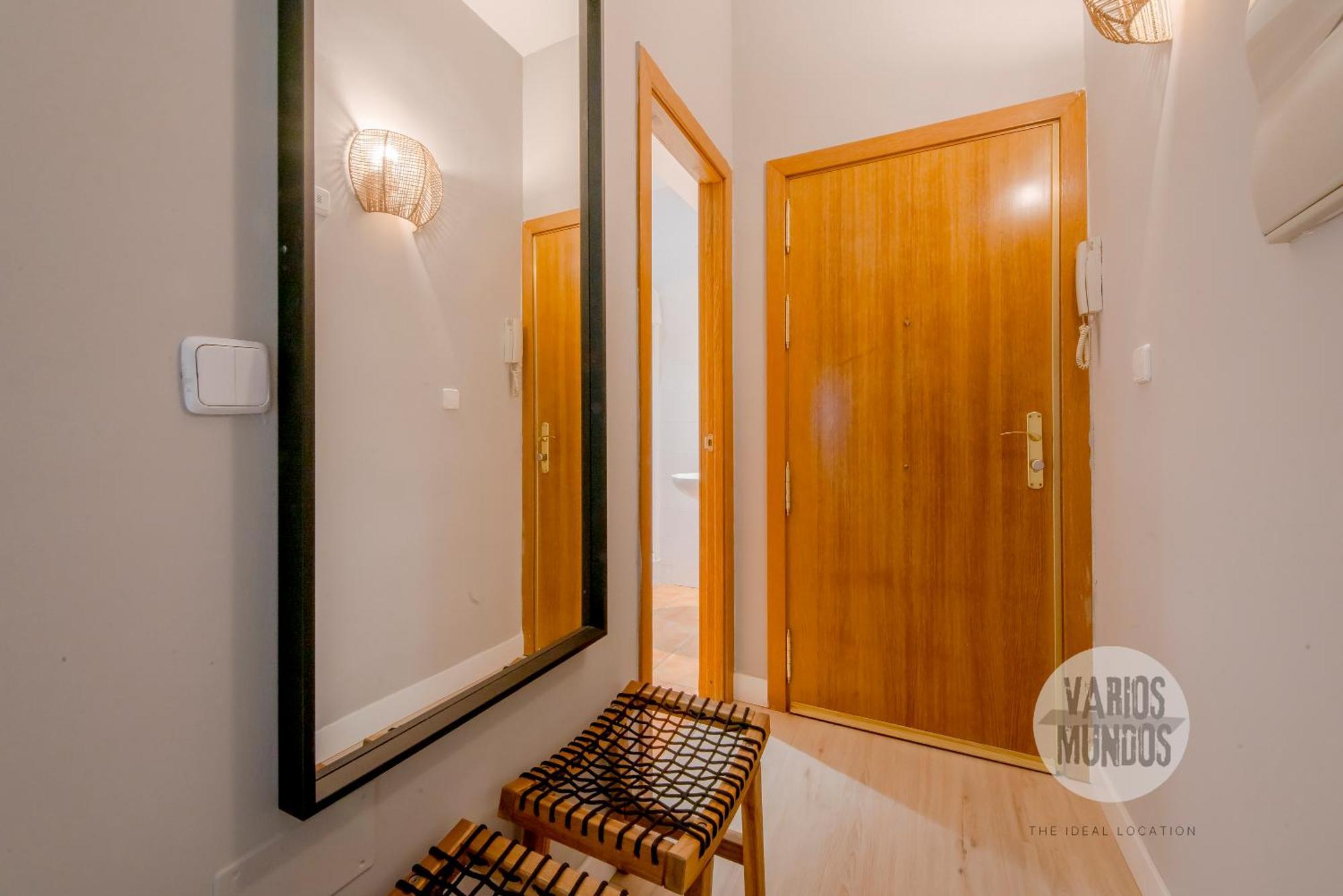 Pequeno Paraiso Para 4, En Plaza De Chueca مدريد المظهر الخارجي الصورة
